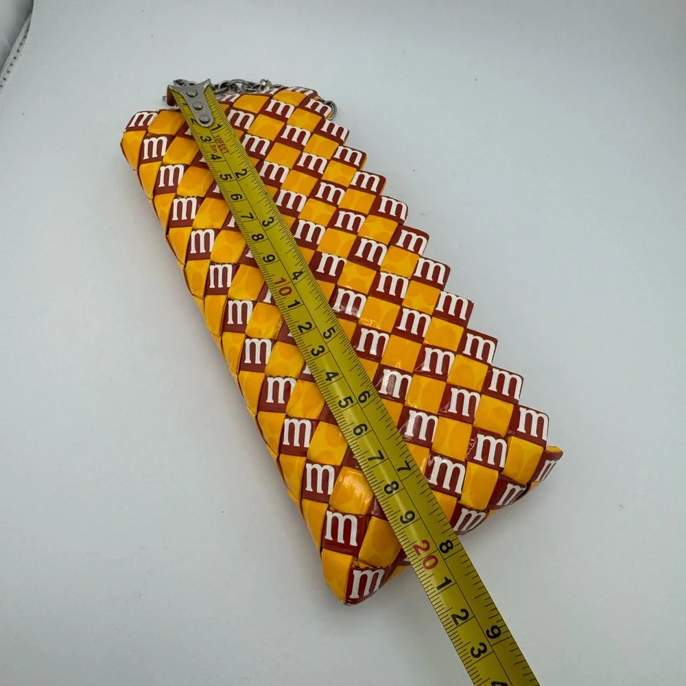 Wrapper‎ Purse Vibrant Yellow and Orange Geometric Clutch